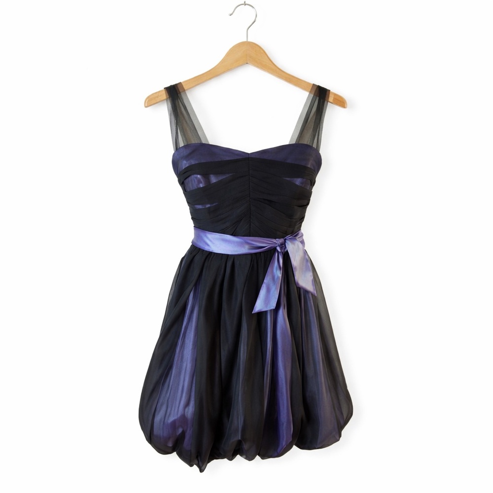 BCBGeneration Black Periwinkle Bubble Hem Party Dress Size 6 Satin Mesh Cocktail